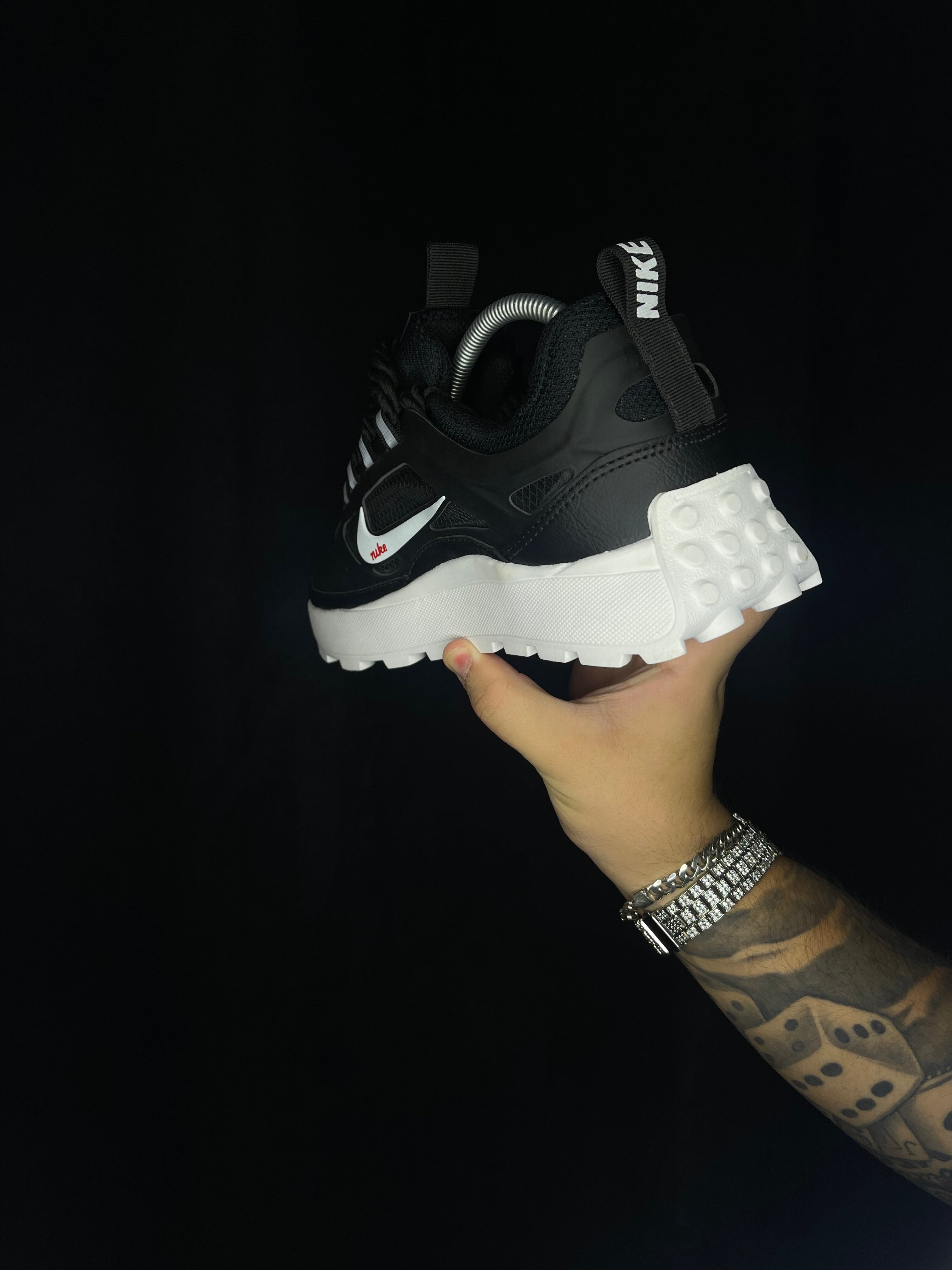 Nike Bailleli