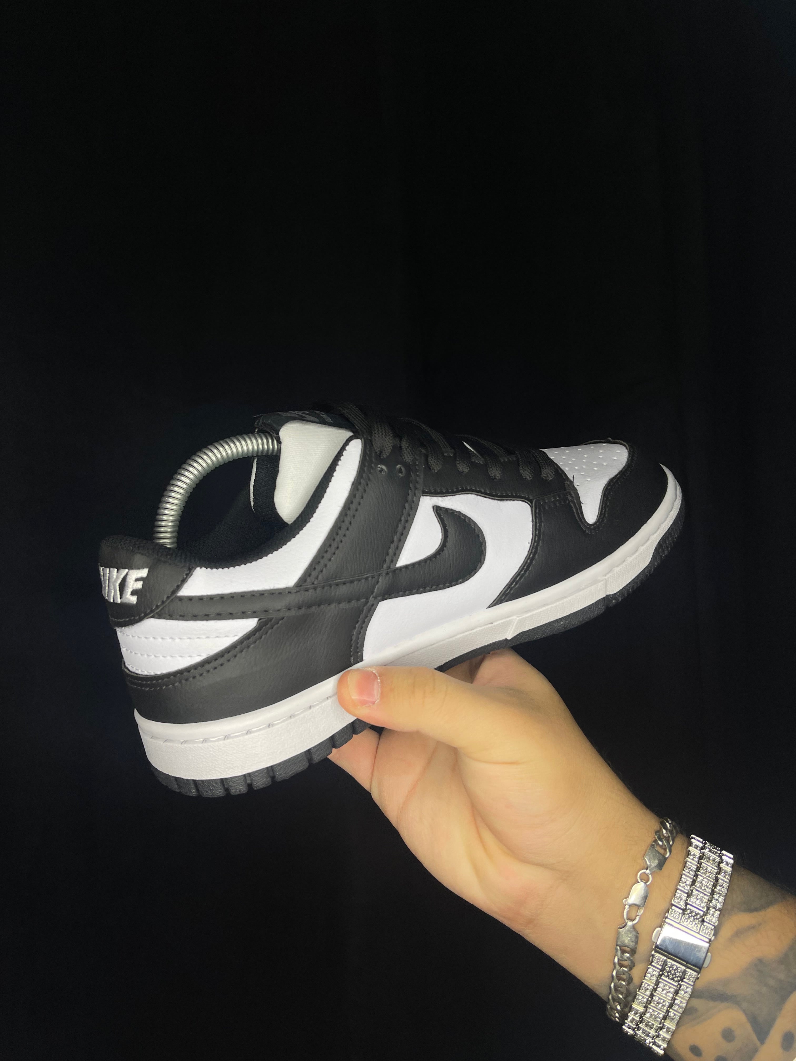 Nike Dunk Low Panda